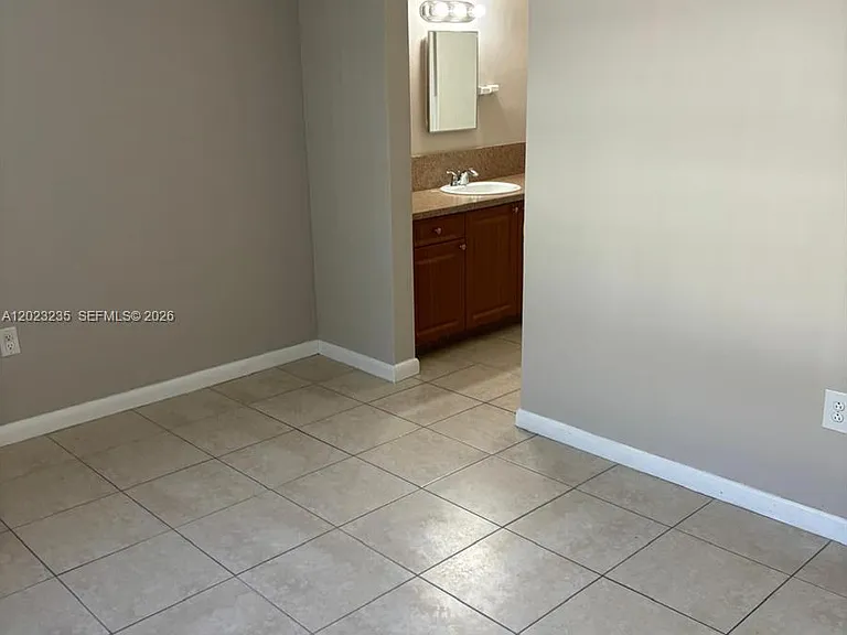 3050 S Dixie Hwy #203 — Photo 6