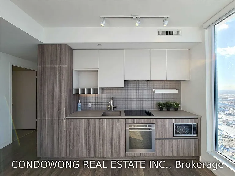898 Portage Pkwy #5910 — Photo 3