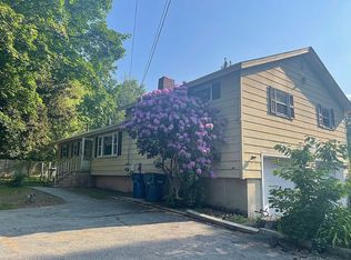 86 Lowe St, Tewksbury, MA 01876