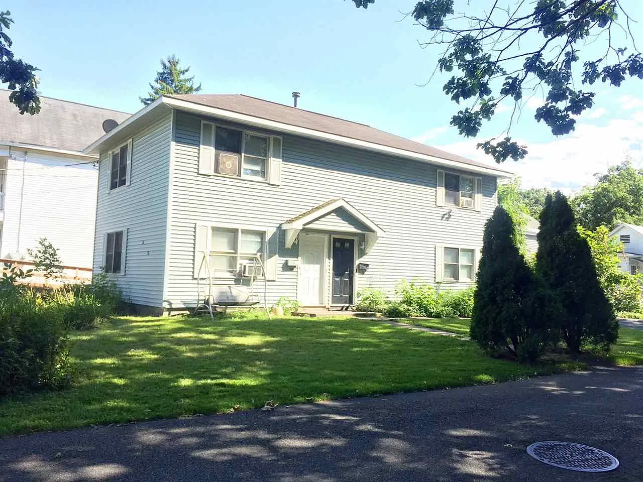 36 Albion Ave photo 1