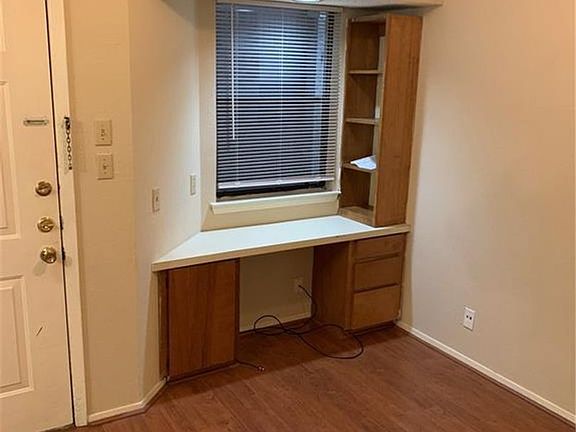 4th image of 3316 Guadalupe St APT 211