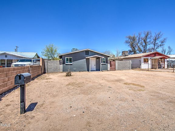 3rd image of 314 W SEAGOE Avenue