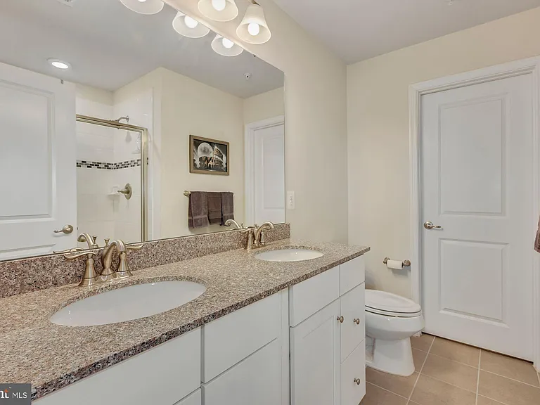 6106 Chronicle St — Photo 19