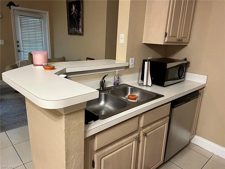 23500 Walden Center Dr #106 — Photo 16
