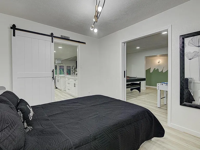 7310 Corta Calle Dr — Photo 31