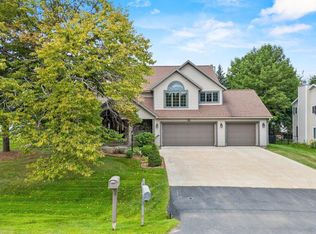 1006 North COLUMBUS AVENUE, Marshfield, WI 54449