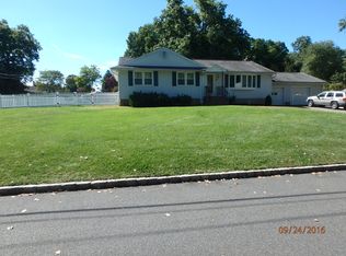 73 Eberhardt Rd, East Hanover, NJ 07936