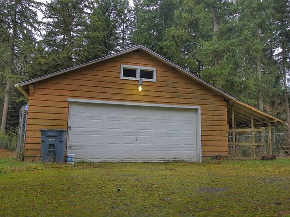 3rd image of 10006 192nd Ave E