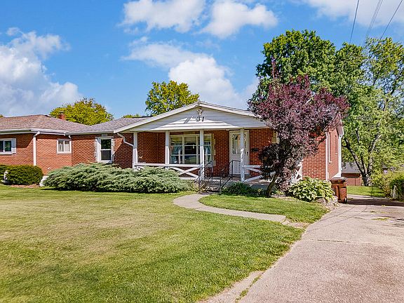 2nd image of 31 Saint Jude Cir