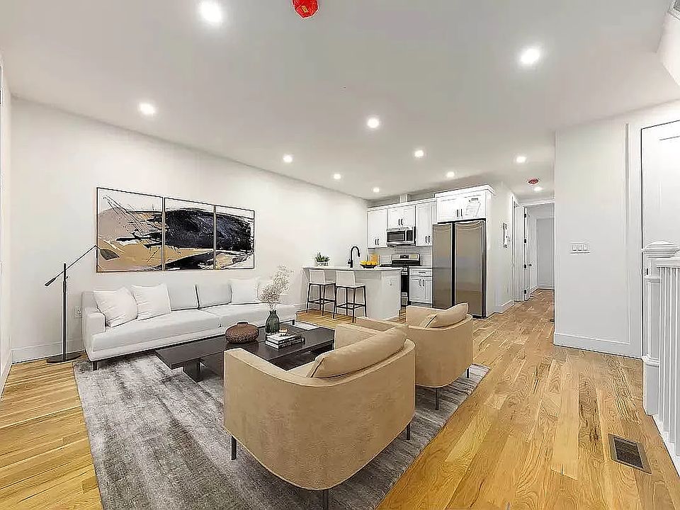 1st image of 240 E 25th St #1A