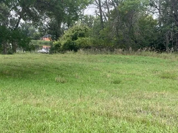 12713 Tacoma Loop E, Columbia, SD 57433