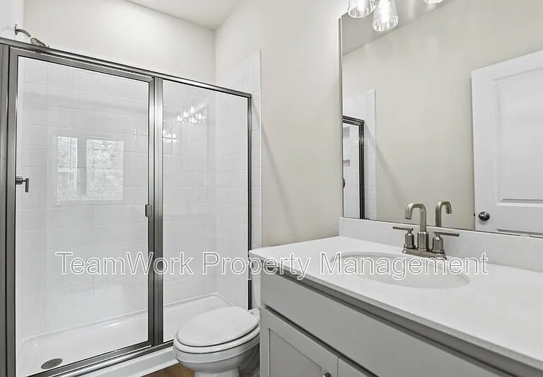 9413 Sun Fountain Dr — Photo 18