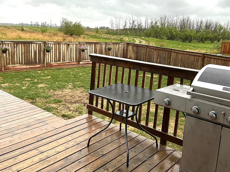 172 Wildrose Dr — Photo 32