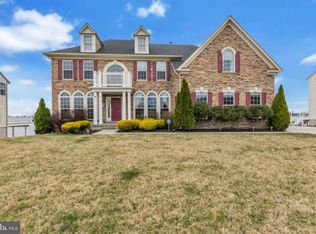 69 Mullen Dr, Sicklerville, NJ 08081