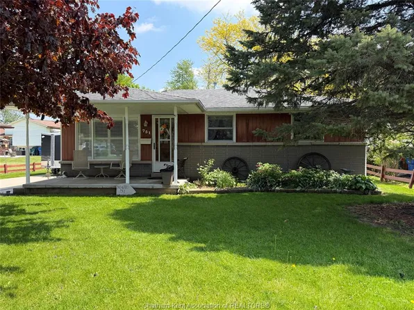 751 Albert St, Chatham Kent, ON N8A 1Y8