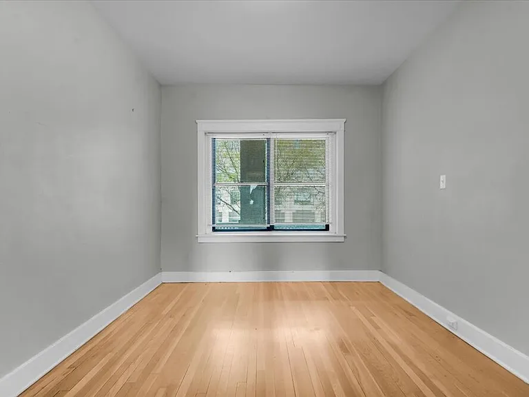 7411 2nd Ave #D2 — Photo 9