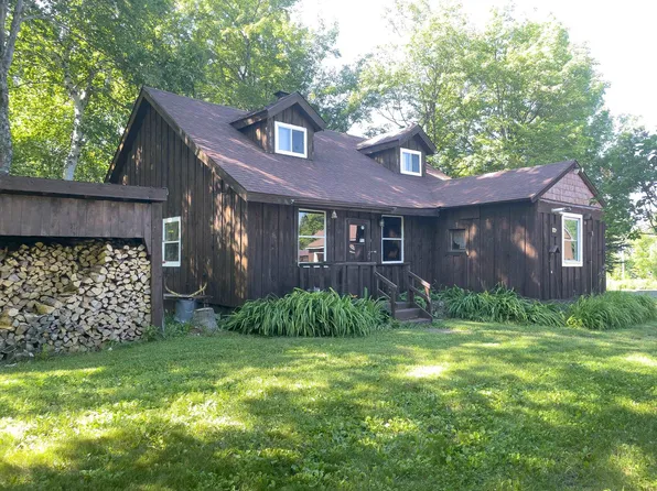 5566 Little Marais Rd, Finland, MN 55603