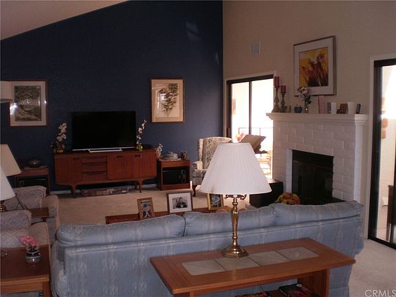 2nd image of 4469 Foxenwood Ln