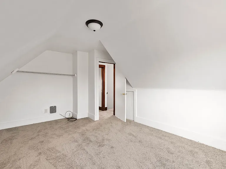7542 Ormond Street — Photo 20