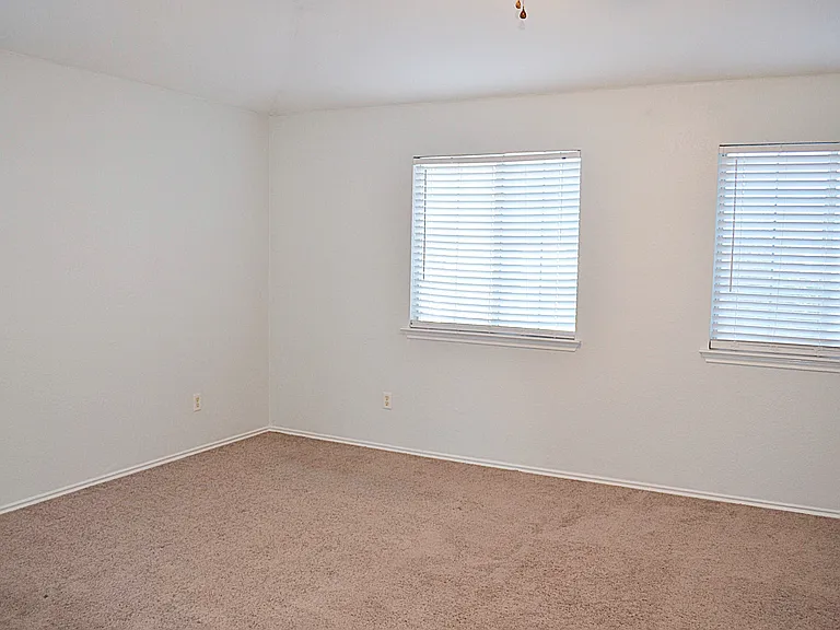 5000 Sydney Harbour Ct — Photo 26
