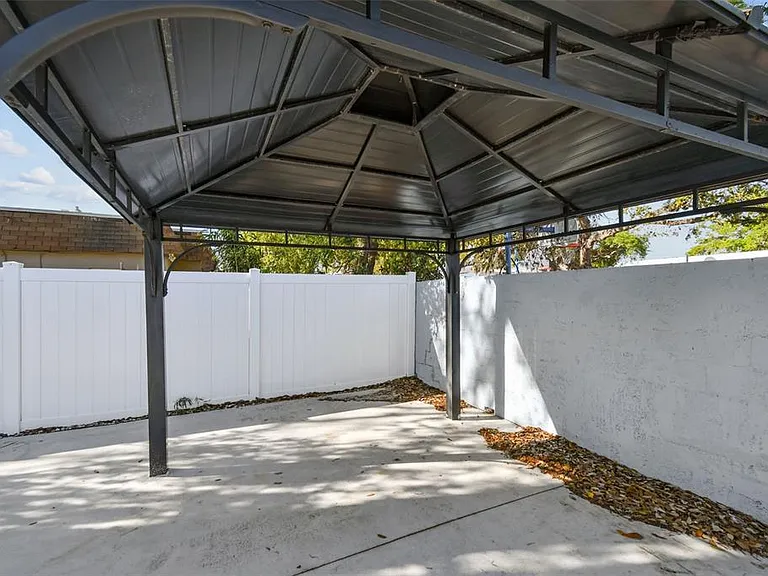 12252 Eldon Dr — Photo 77