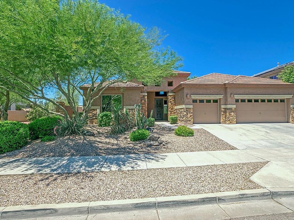 1st image of 33402 N 23rd Dr