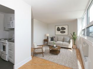 485 Huron St #406, Toronto, ON M5R 2R5
