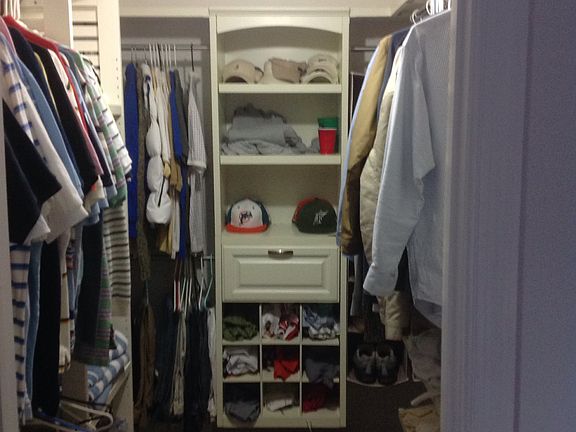 Walk-in Closet