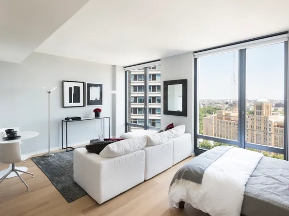 250 Ashland Place image 1 of 21