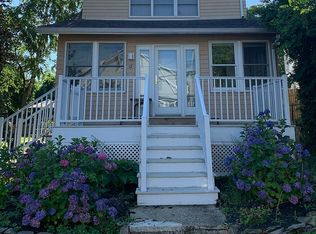 12 Appleton Ave, Leonardo, NJ 07737