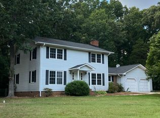 9815 Archdale Rd, Trinity, NC 27370