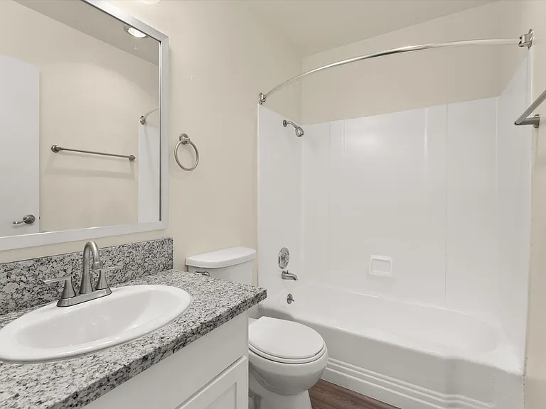 School Circle Apartments - Riverside, CA — Photo 86