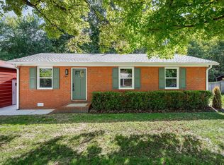 755 E 20th St, Cookeville, TN 38501