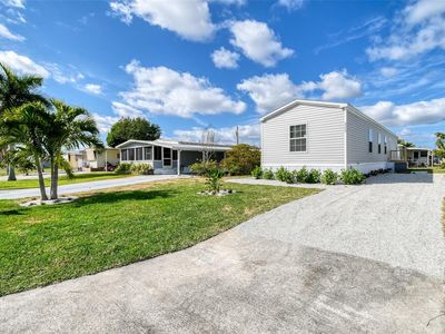 8002 SE Skylark Avenue, Hobe Sound, FL, 33455