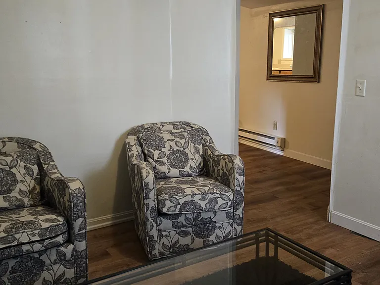 130 Merriam Ave #4 — Photo 10