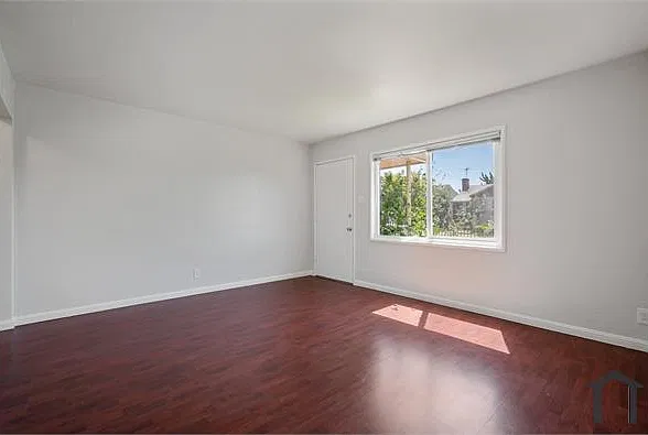 2 bed, 715 sqft, $2,495 — Photo 4