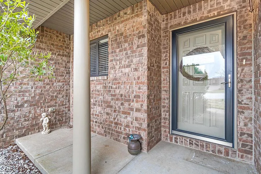 4 bed, 1632 sqft, $1,775 — Photo 3