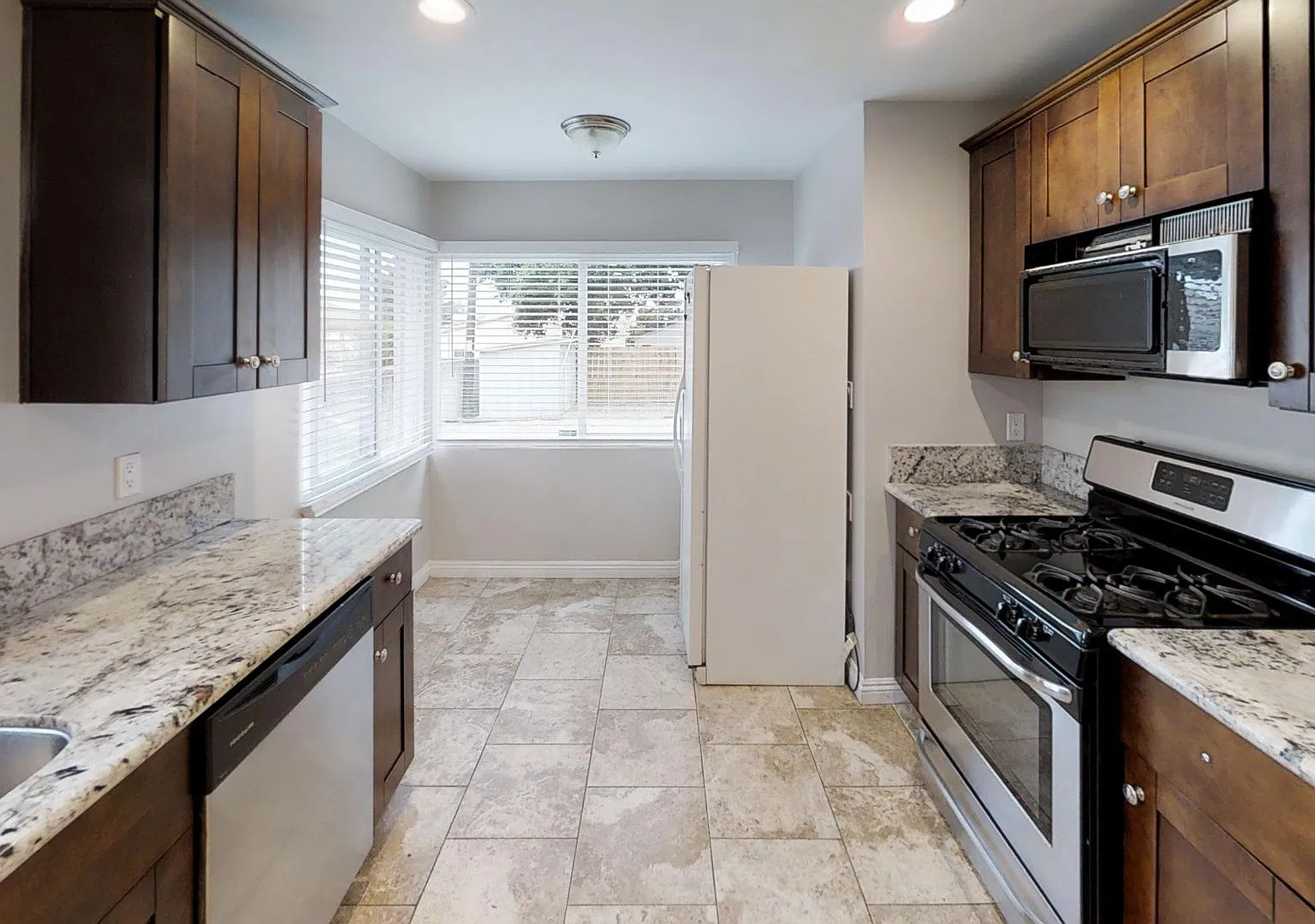 Sdsu 5bd House Walk To Campus, Prime Student Location — Photo 2