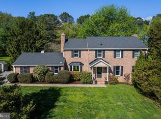 12914 Falls Rd, Cockeysville, MD 21030