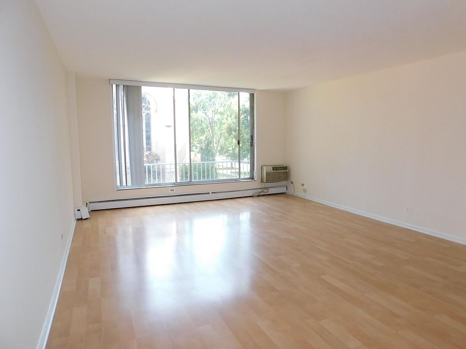 1st image of 1618 Hinman Ave #2A