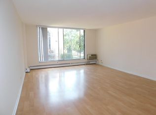 1618 Hinman Ave #2A, Evanston, IL 60201