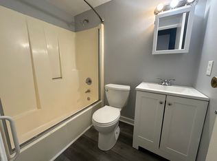 8 New Plainville Rd #5, New Bedford, MA 02745