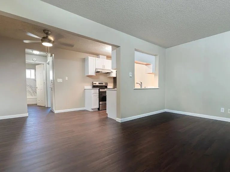 616 N Anderson St — Photo 7