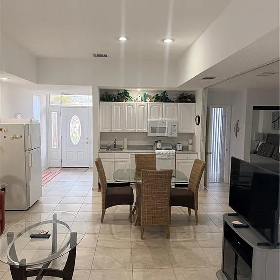 3304 SE Morningside Blvd — Photo 4
