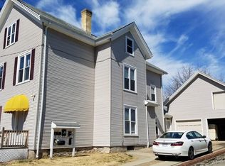 92 Main St, Blackstone, MA 01504