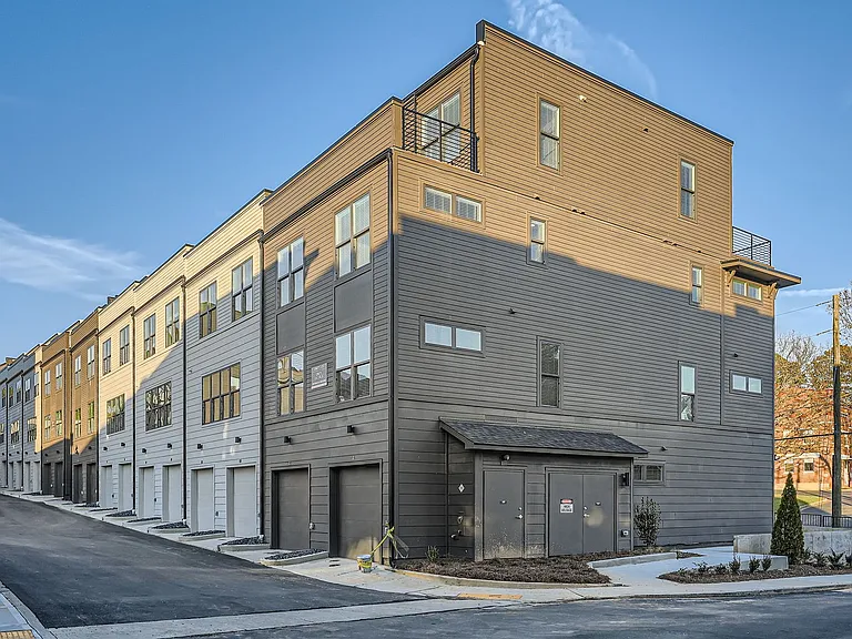 EastWood Townhomes — Photo 36