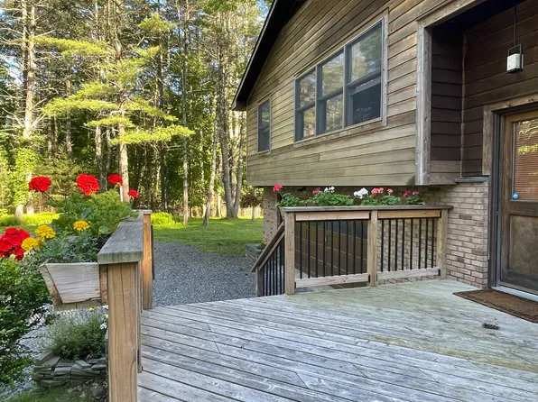 10 Purdy Hollow Rd, Woodstock, NY 12498