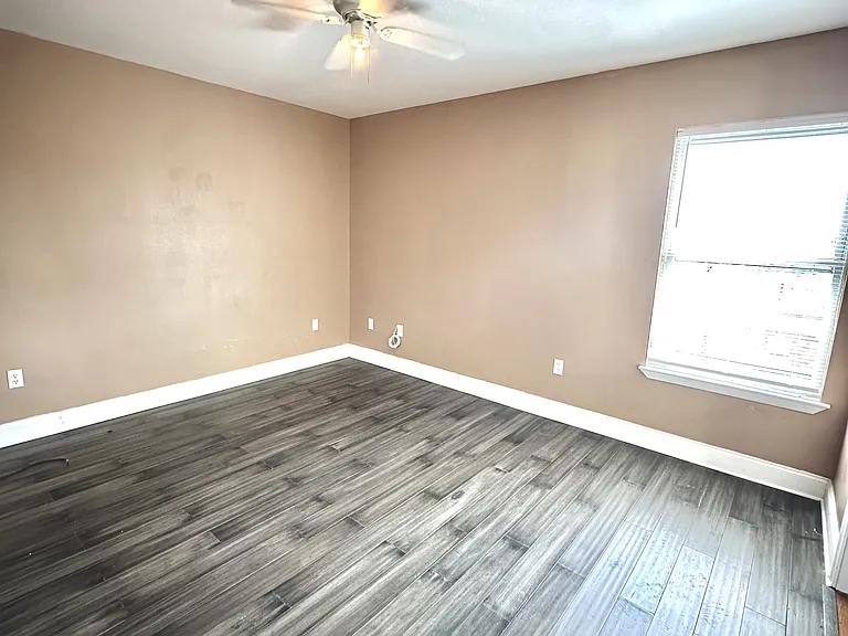 5177 Mount Shasta Dr #C — Photo 8