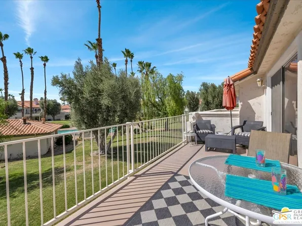 688 Vista Lago Cir N, Palm Desert, CA 92211