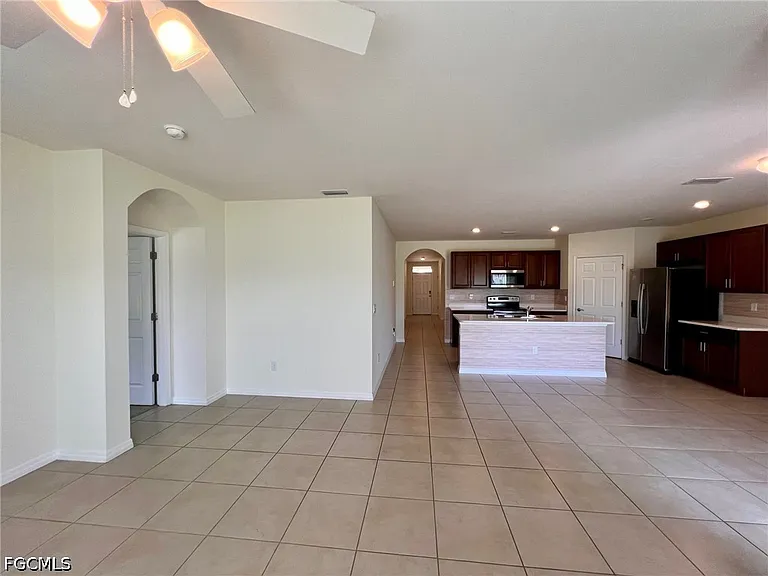 212 SW 25th Ave — Photo 11